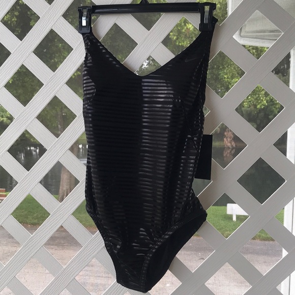 *HP* Nike Black Shiny Stripe Cross-back swimsuit - Picture 2 of 8